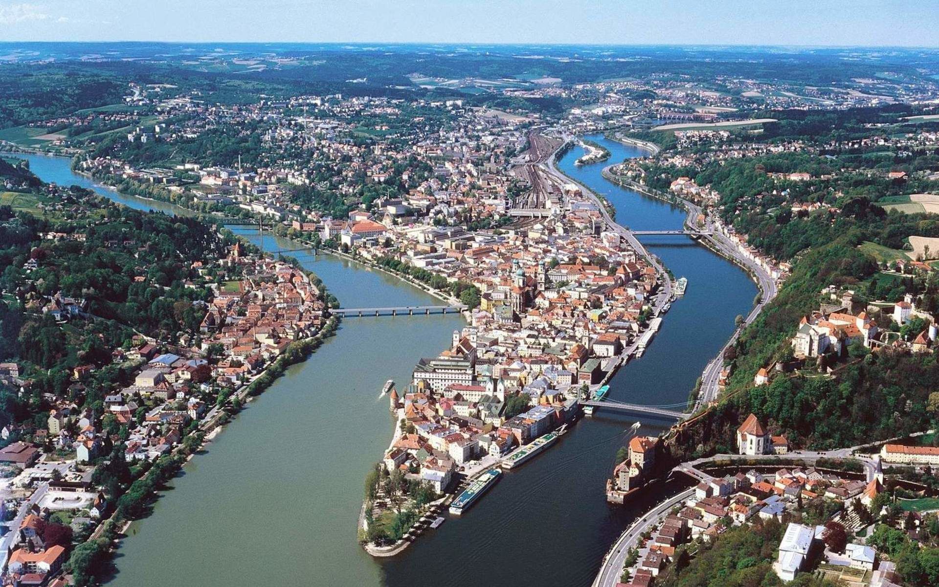 Passau kennenlernen Ονειροκριτης στρατιωτικα αυτοκινητα