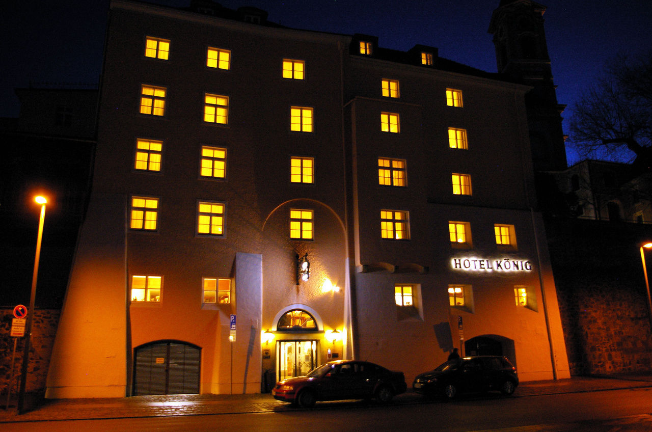 Herzlich Willkommen im 4 Sterne Hotel König in Passau Herzlich Willkommen im 4 Sterne Hotel König in Passau
